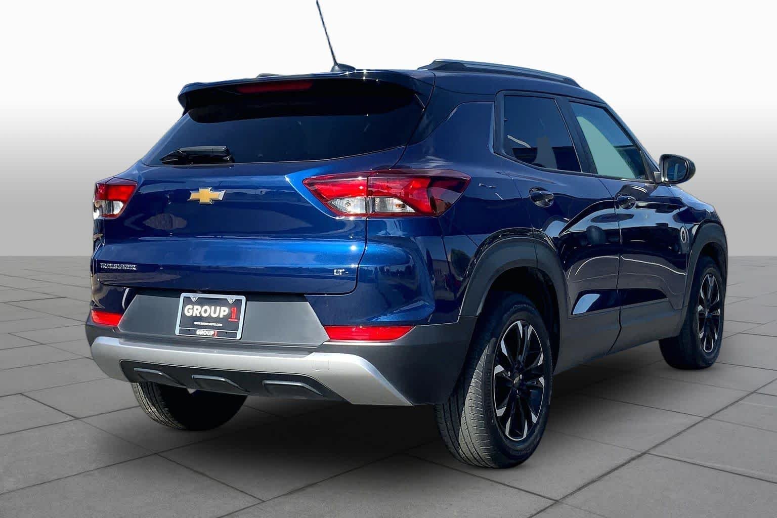 Used 2023 Blue Glow Metallic Chevrolet LT image 13