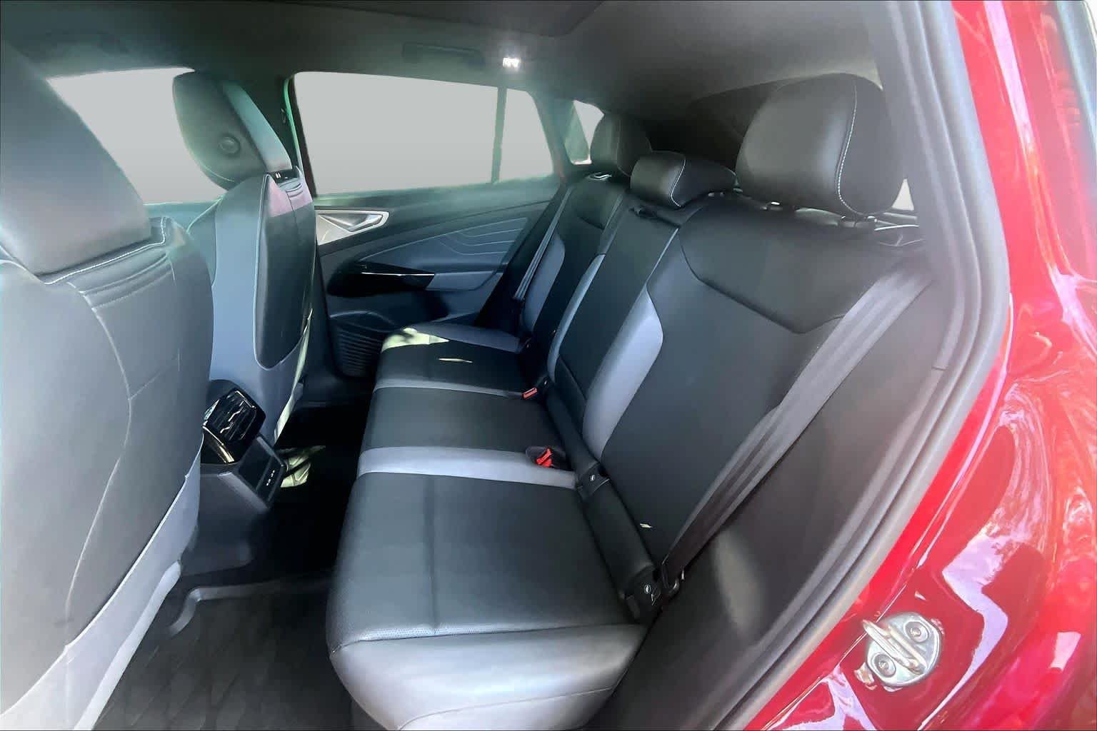 Used 2023 AURORA RED CHROMA Volkswagen Pro S image 20
