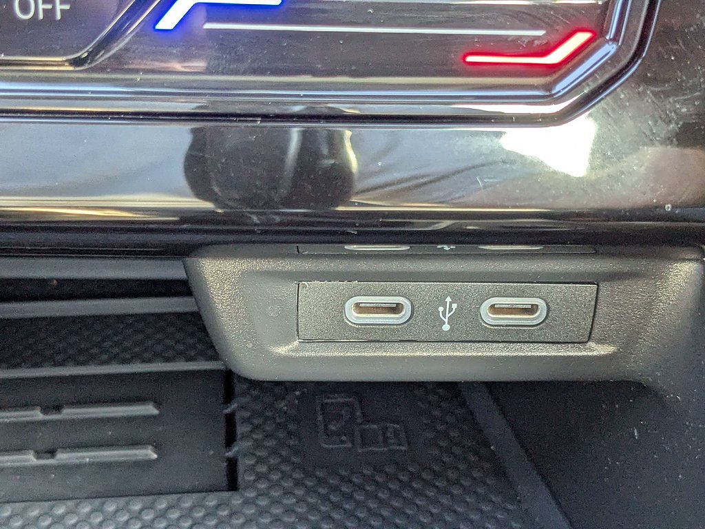 2025 Volkswagen Jetta SE - Photo 22