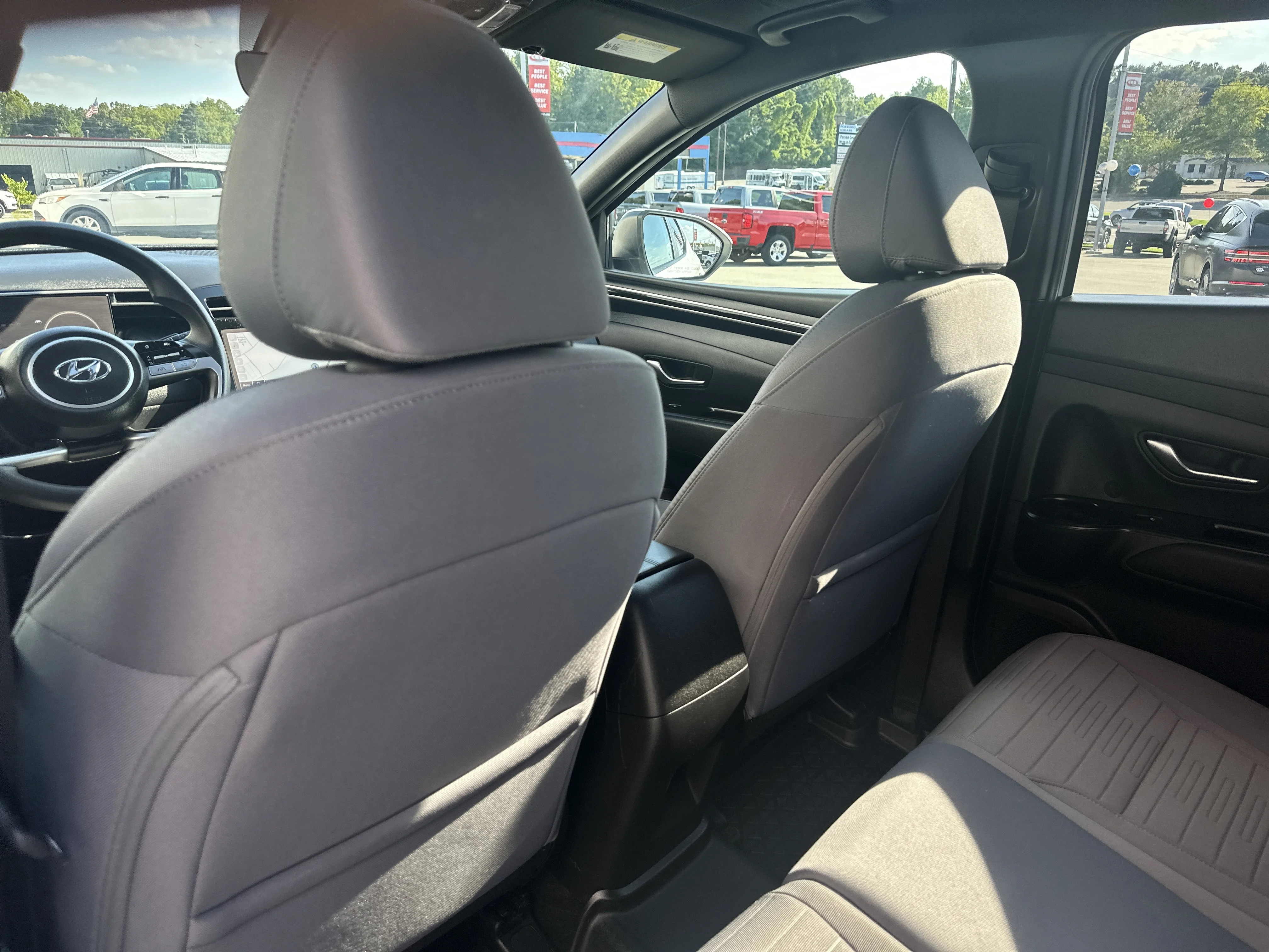Used 2024 Atlas White Hyundai SEL image 23