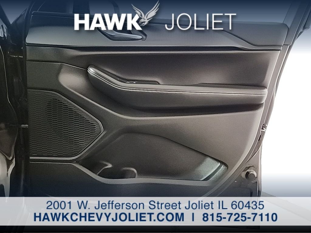 Used 2025 Black Jeep Altitude image 23