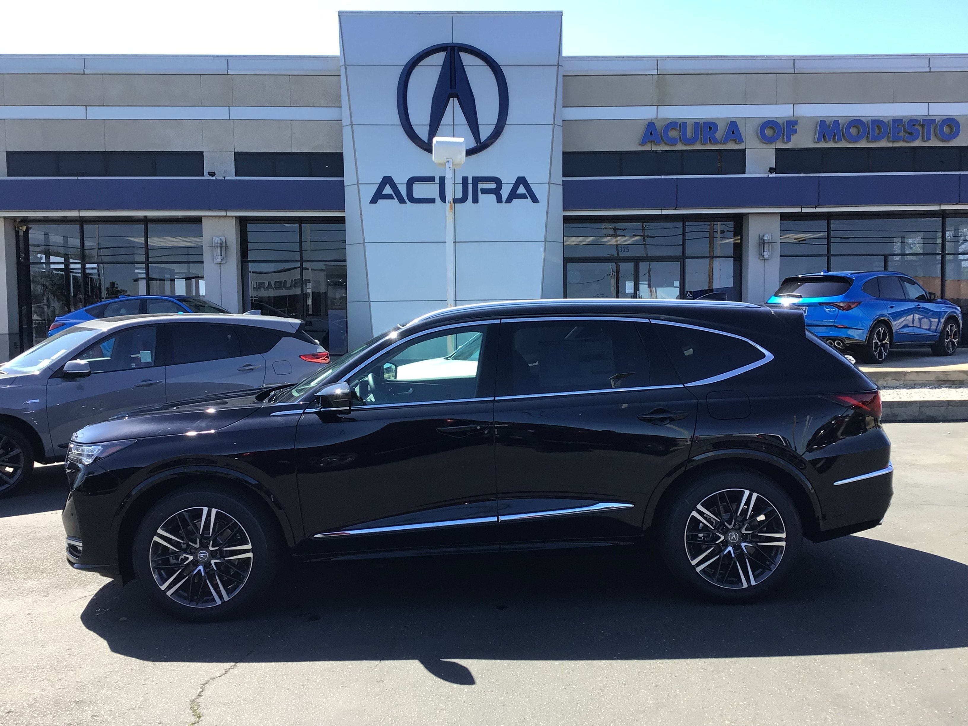 2026 Acura MDX SH-AWD w/Advance Package's photo