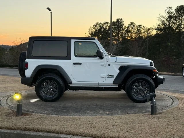 New 2026 Bright White Clear-Coat Exterior Paint Jeep Sport image 8