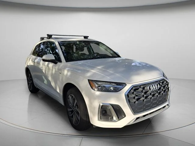 Used 2024  Audi 45 S line Premium image 4