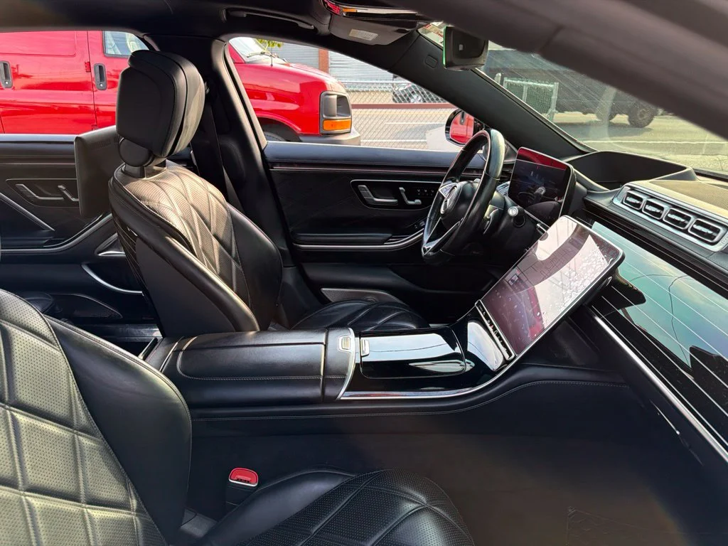 Used 2023 Black Mercedes-Benz Maybach S 580 image 20