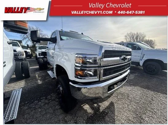 2024 Chevrolet Silverado 4500 Medium Duty Chassis Cab