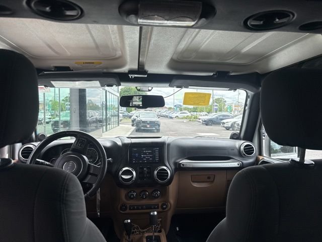 Used 2011 White Jeep Unlimited Sahara image 12