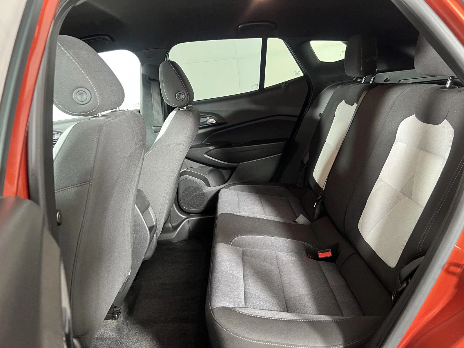 Used 2024 Cayenne Orange Metallic Chevrolet 1RS image 7