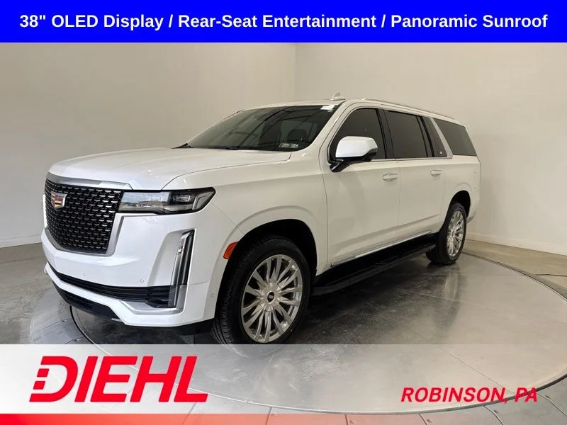 Used 2023 White Cadillac Premium image 3