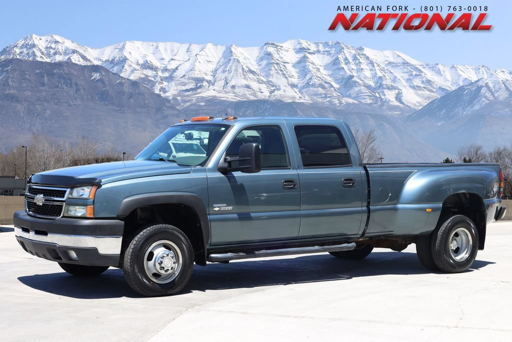 Used 2007 Blue Granite Metallic Chevrolet DRW LT1 image 1