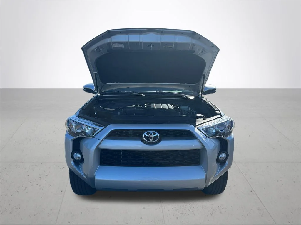Used 2017 Silver Toyota SR5 Premium image 4