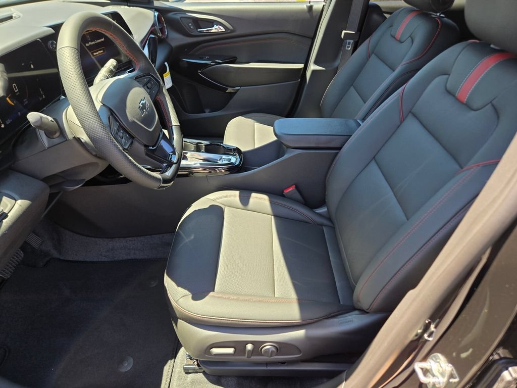 2026 Chevrolet Trax RS - Photo 6