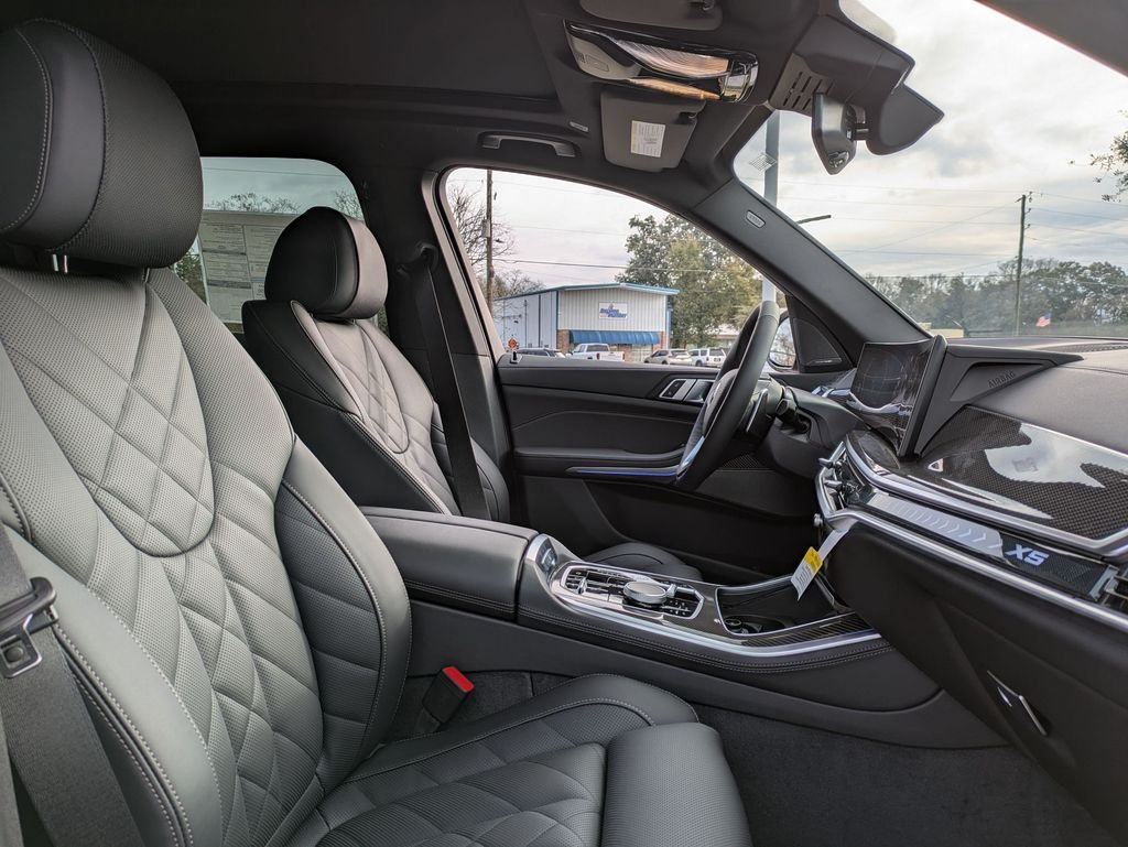 2025 BMW X5 40i - Photo 24