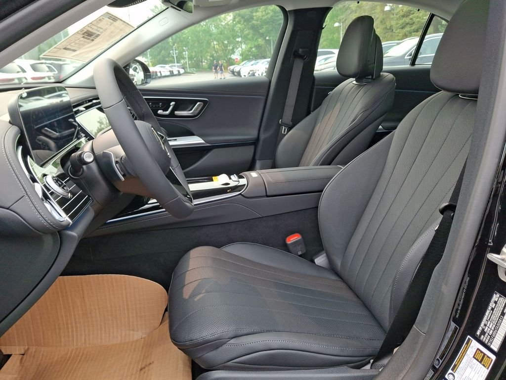 New 2026 Black Mercedes-Benz E 450 image 13