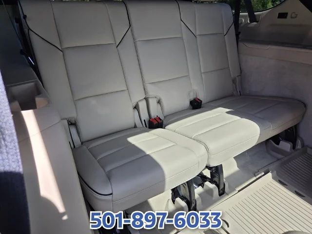 Used 2023 Silver Cadillac Premium image 15