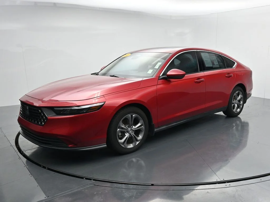 Used 2024  Honda EX image 3