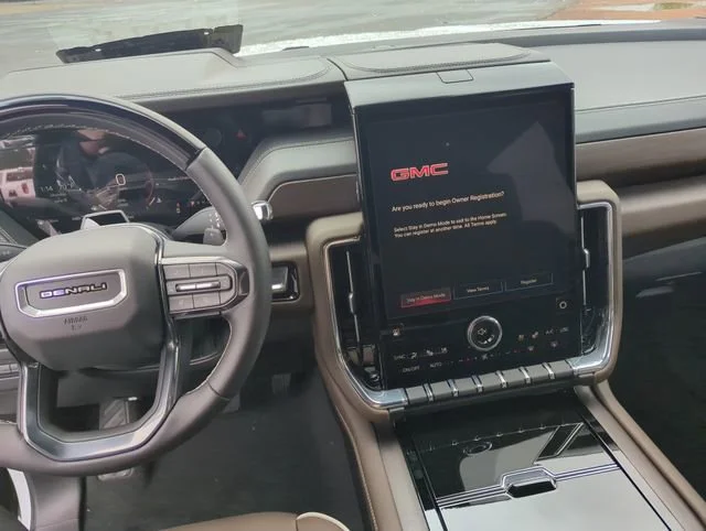 New 2026 Glacier White Tricoat GMC Denali Ultimate image 18