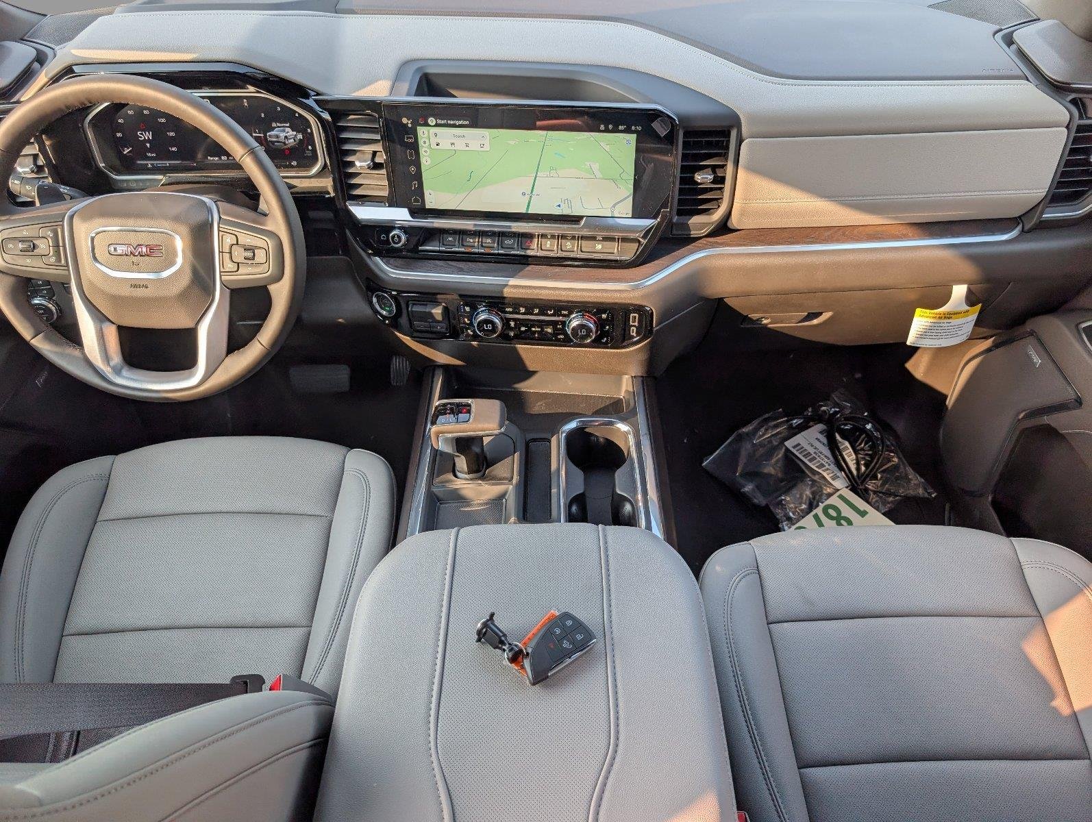 New 2026 Onyx Black GMC SLT image 33
