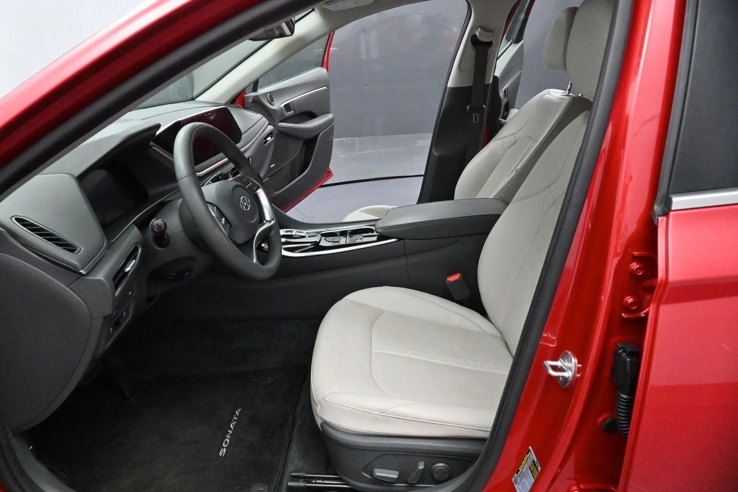 Used 2020  Hyundai SEL image 12