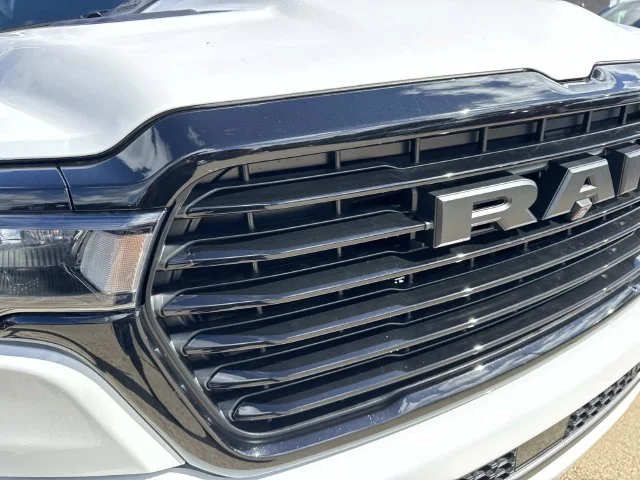 New 2027 Bright White Clear-Coat Exterior Paint RAM Laramie image 5