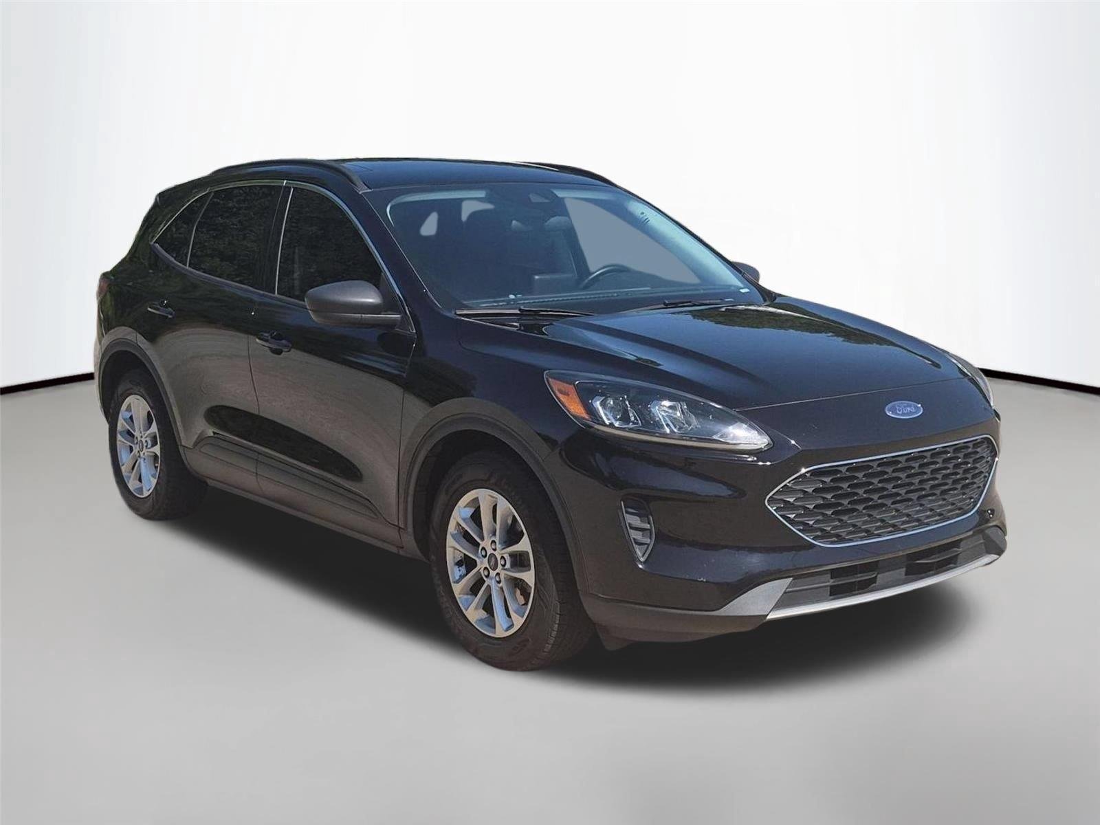 Used 2022 Agate Black Metallic Ford SE image 7