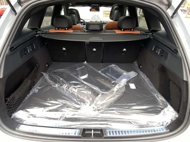 2026 Mercedes-Benz GLC Base - Photo 8