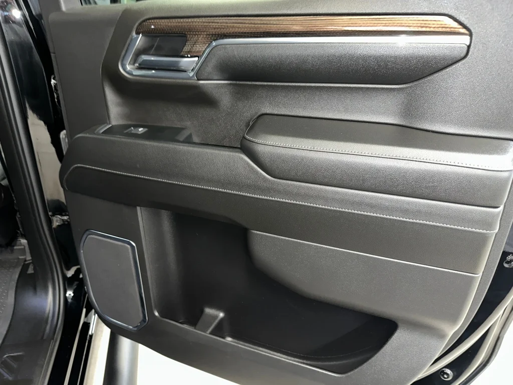 2024 Chevrolet Silverado 1500 RST - Photo 28