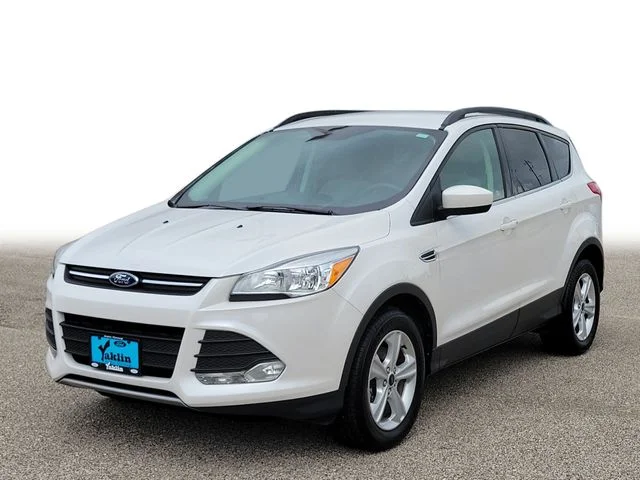 Used 2016 Ford Escape SE with VIN 1FMCU0GX2GUA52538 for sale in Richwood, TX