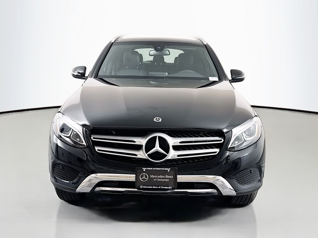 Used 2019  Mercedes-Benz GLC 300 image 2