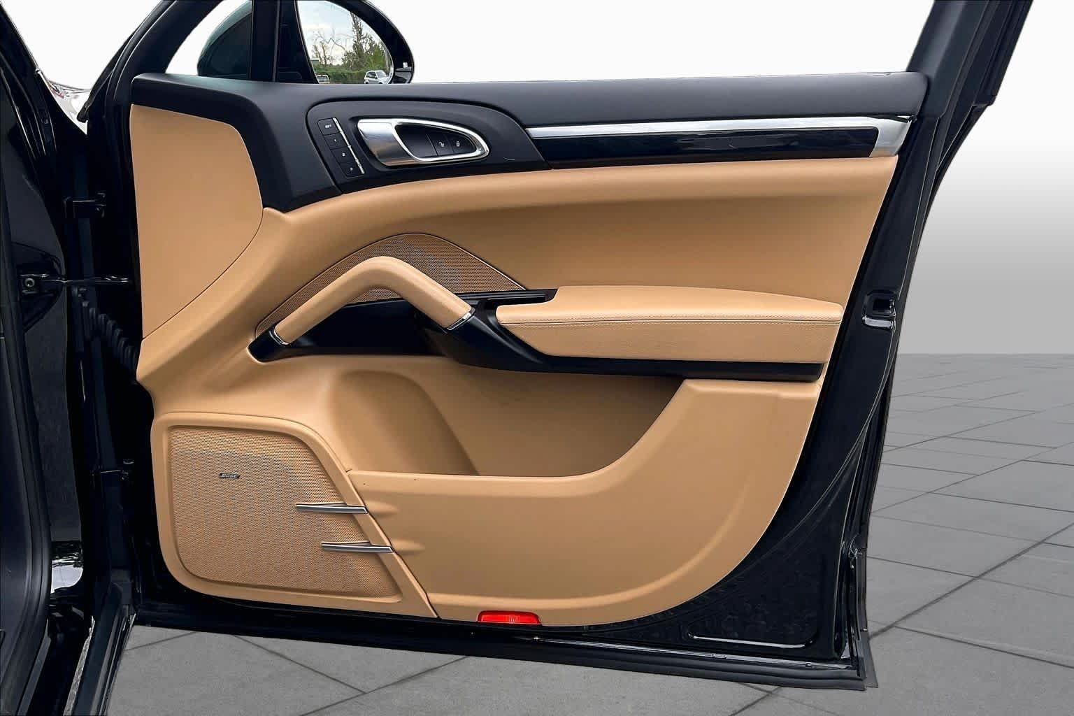 Used 2018 Black Porsche  image 23