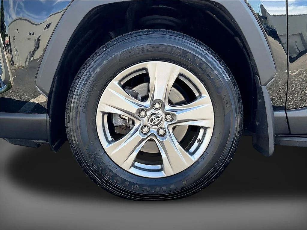 Used 2023 Black Toyota XLE image 35