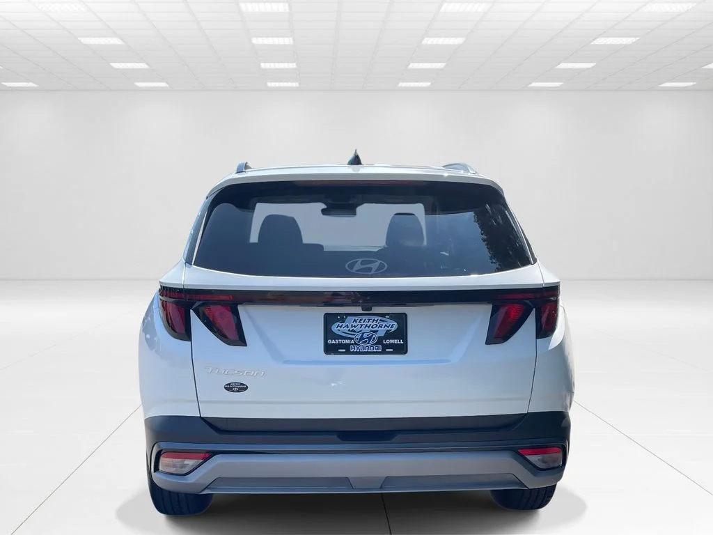 New 2026 White Hyundai SEL image 5