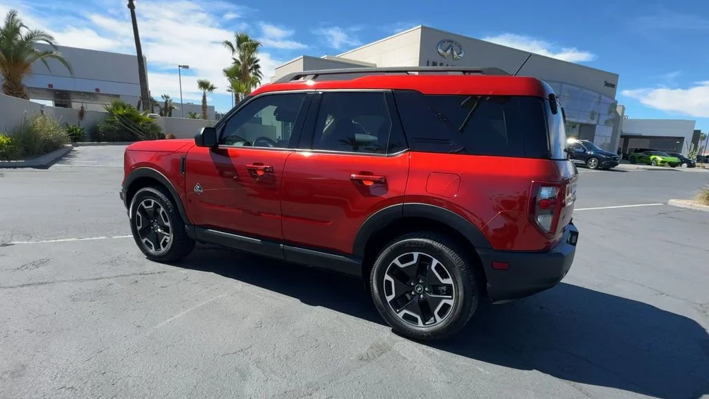 Used 2023 Red Ford Outer Banks image 7