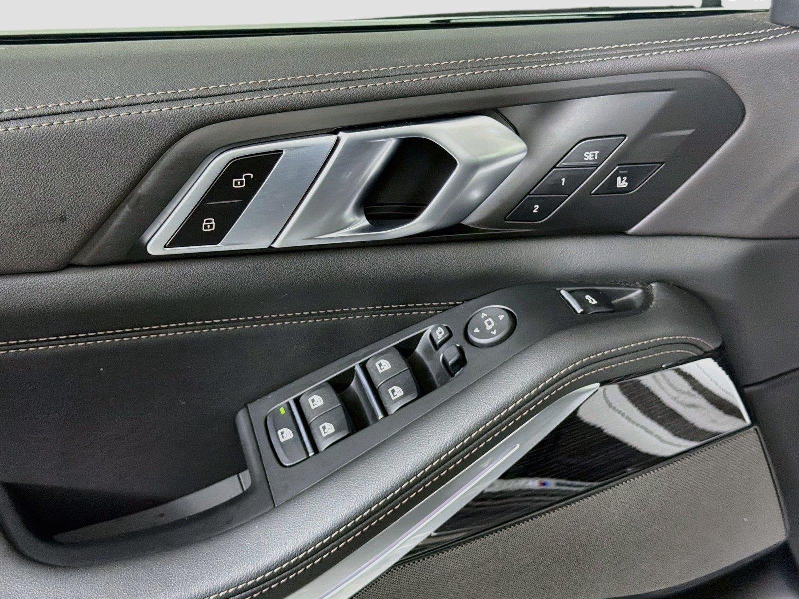 2026 BMW X5 M60i - Photo 35