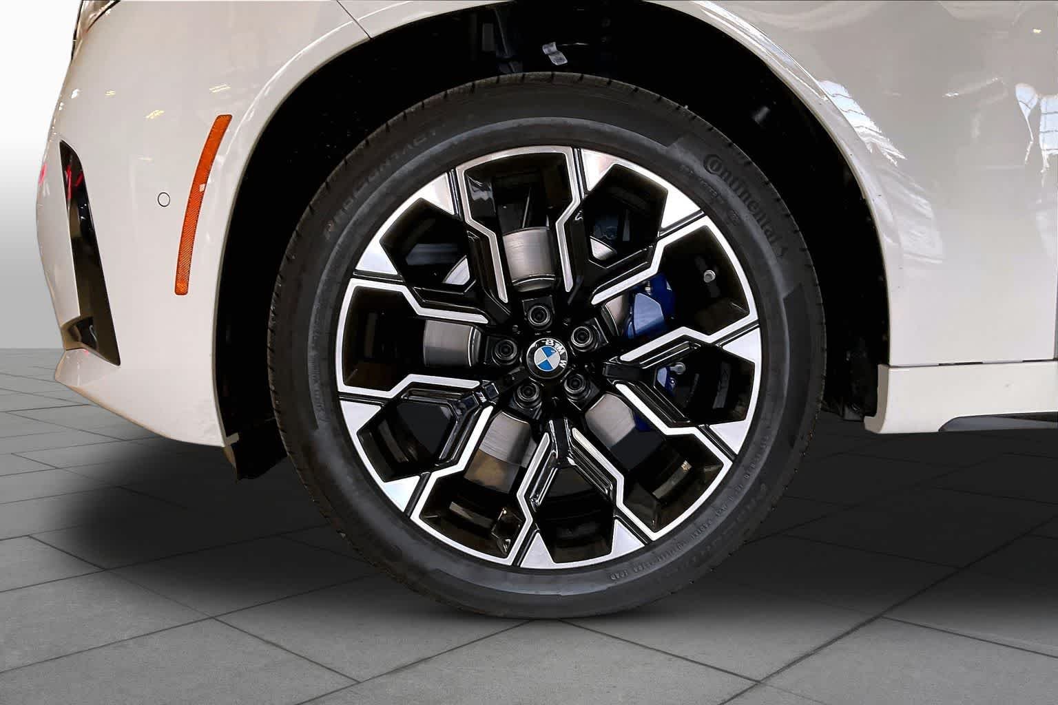 New 2026 Alpine White BMW 30 xDrive image 11
