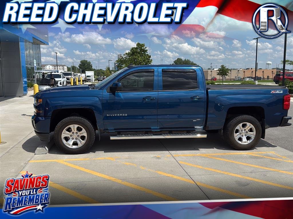 2017 Chevrolet Silverado 1500 LT 4X4 Crew Cab Short Box's photo