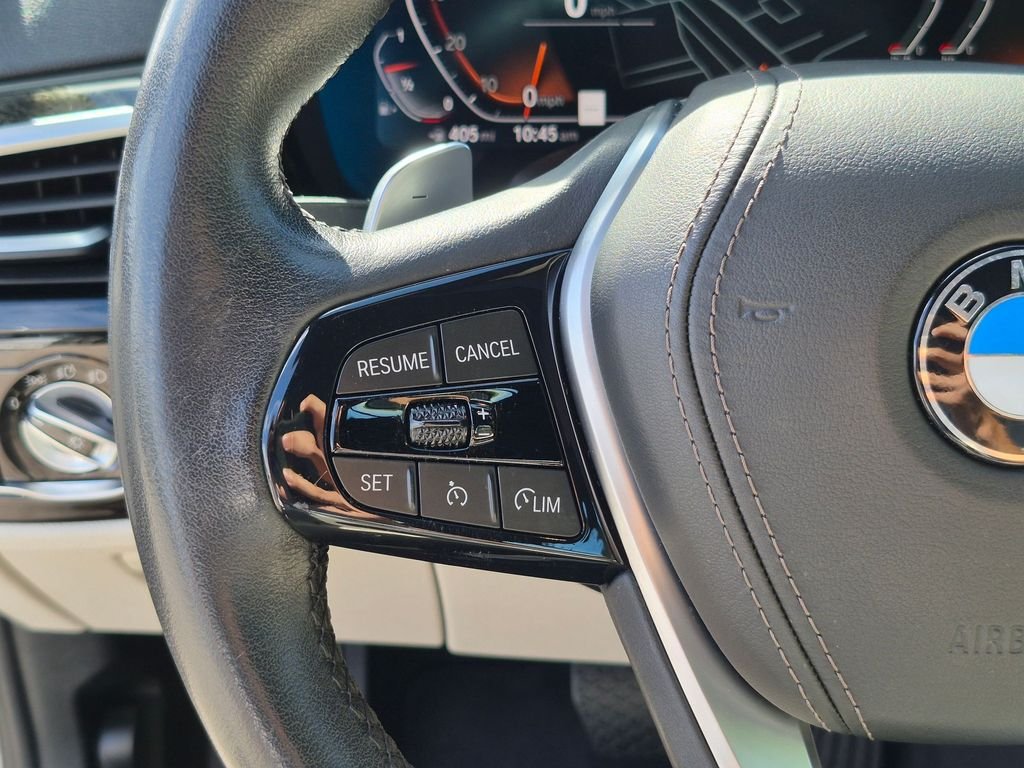 Used 2023 Gray BMW 530i image 15