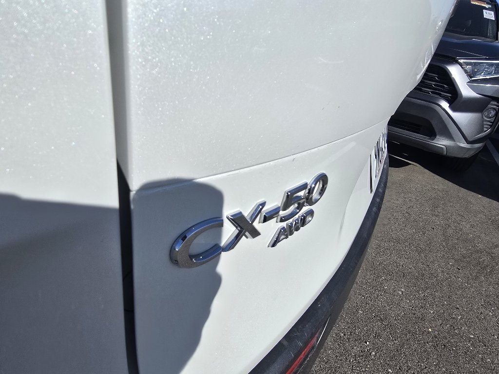 Used 2025 Wind Chill Pearl Mazda 2.5 S Preferred Package image 11