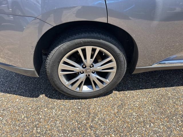 Used 2013 Nebula Gray Pearl Lexus 4DR FWD image 5