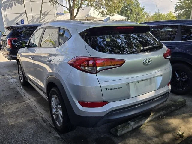 Used 2018 Silver Hyundai SEL image 6