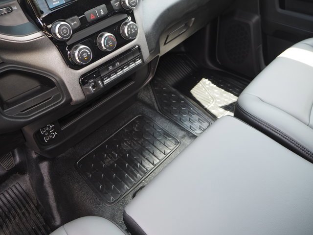 New 2025 Bright White Clearcoat RAM Tradesman image 19