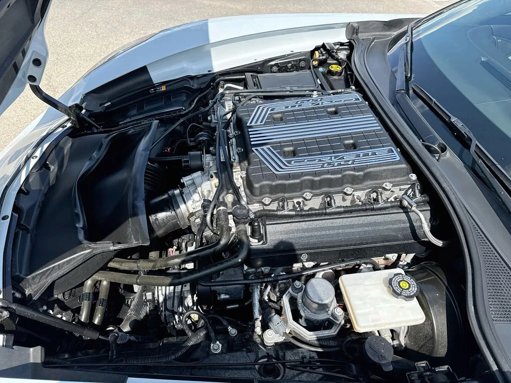 Used 2019 White Chevrolet Z06 image 37