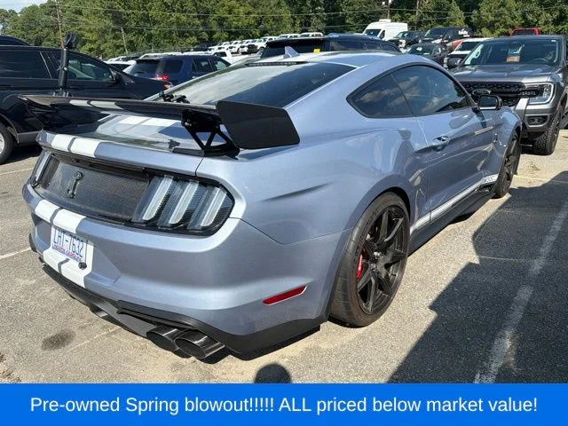 Used 2022 Blue Ford Shelby GT500 image 6