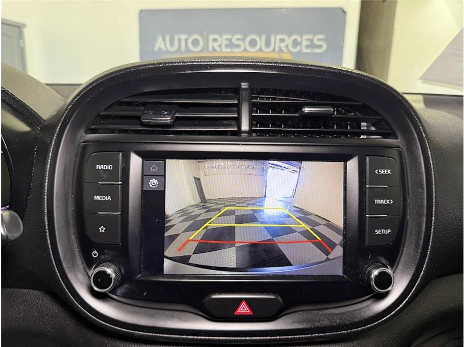 Used 2023 Steel Gray Kia LX image 37