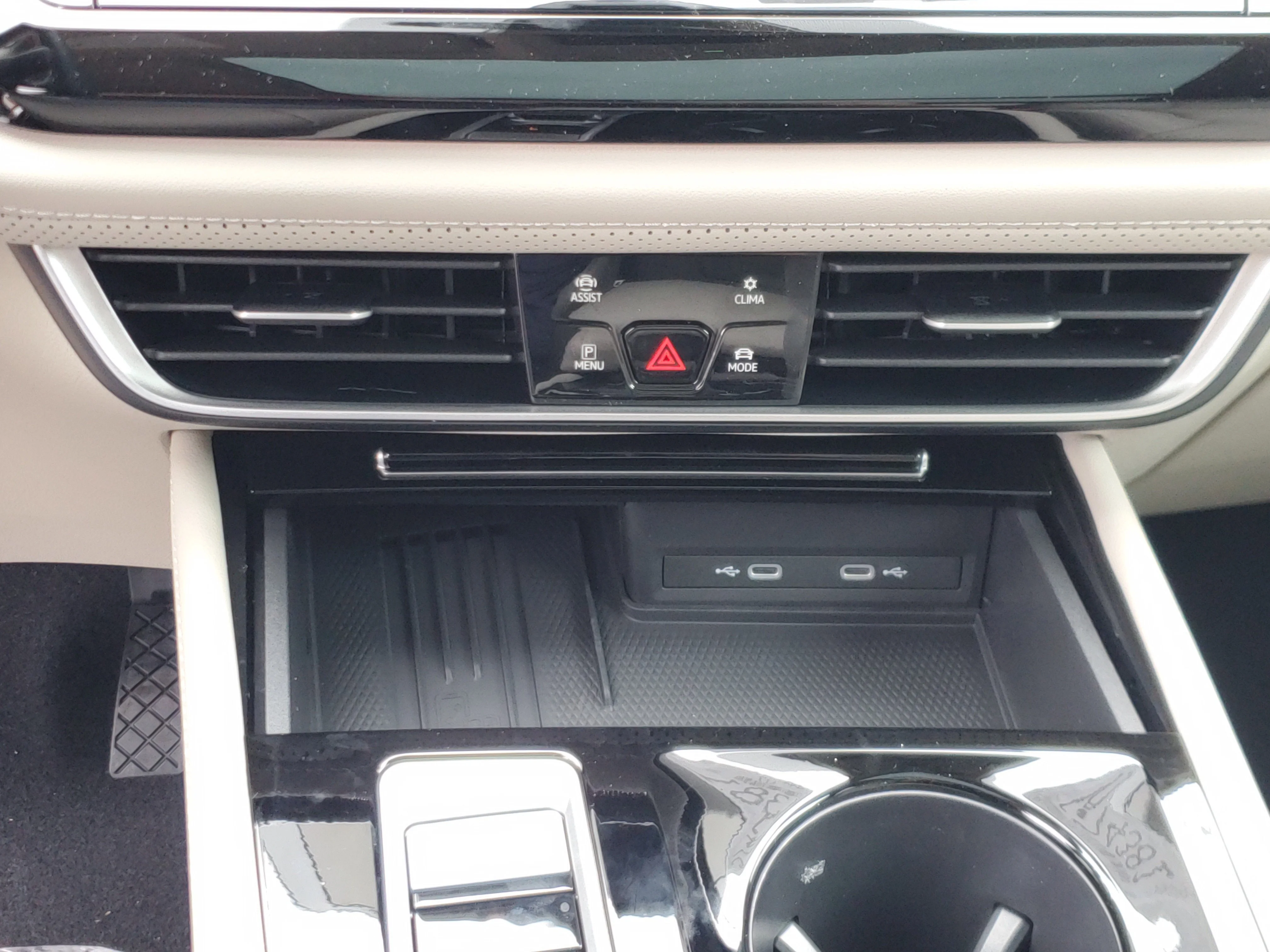 New 2026 Black Volkswagen 2.0T SEL image 28