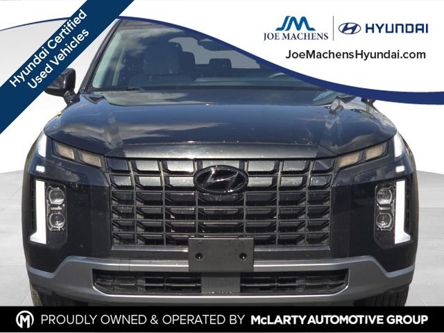 Certified Used 2025 Black Hyundai SE image 9