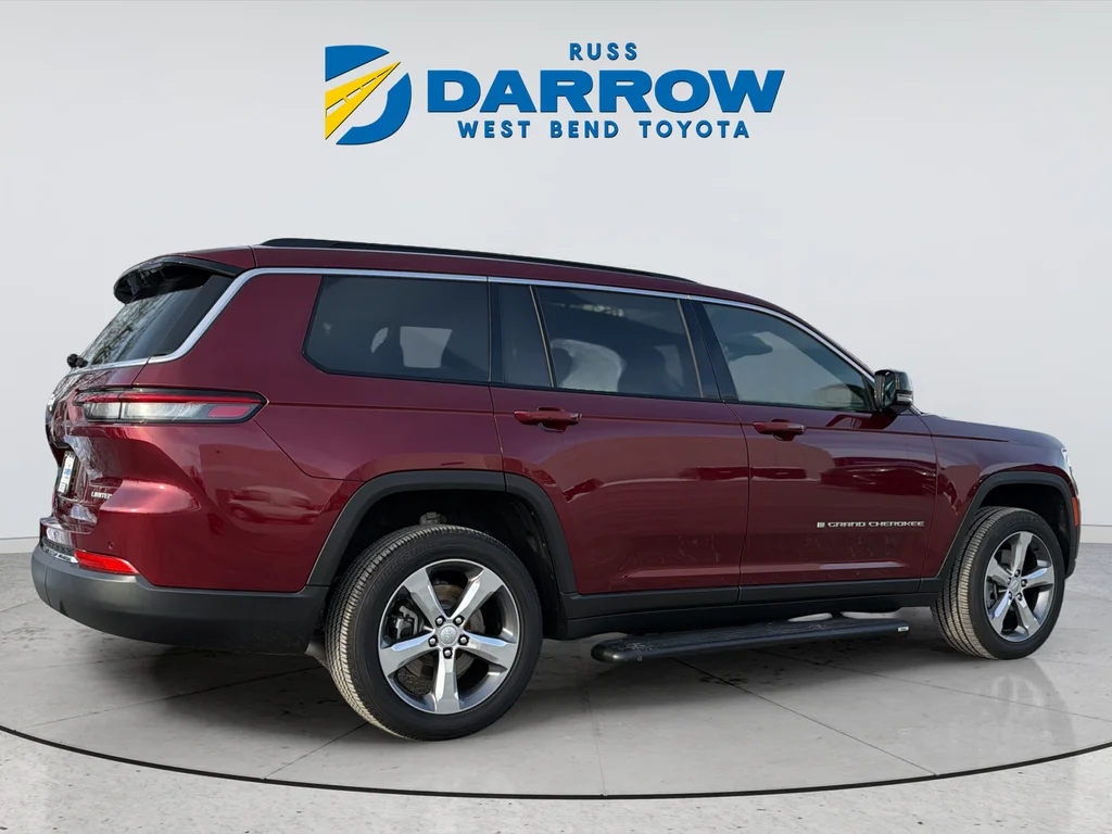 Used 2025 Red Jeep Limited image 5