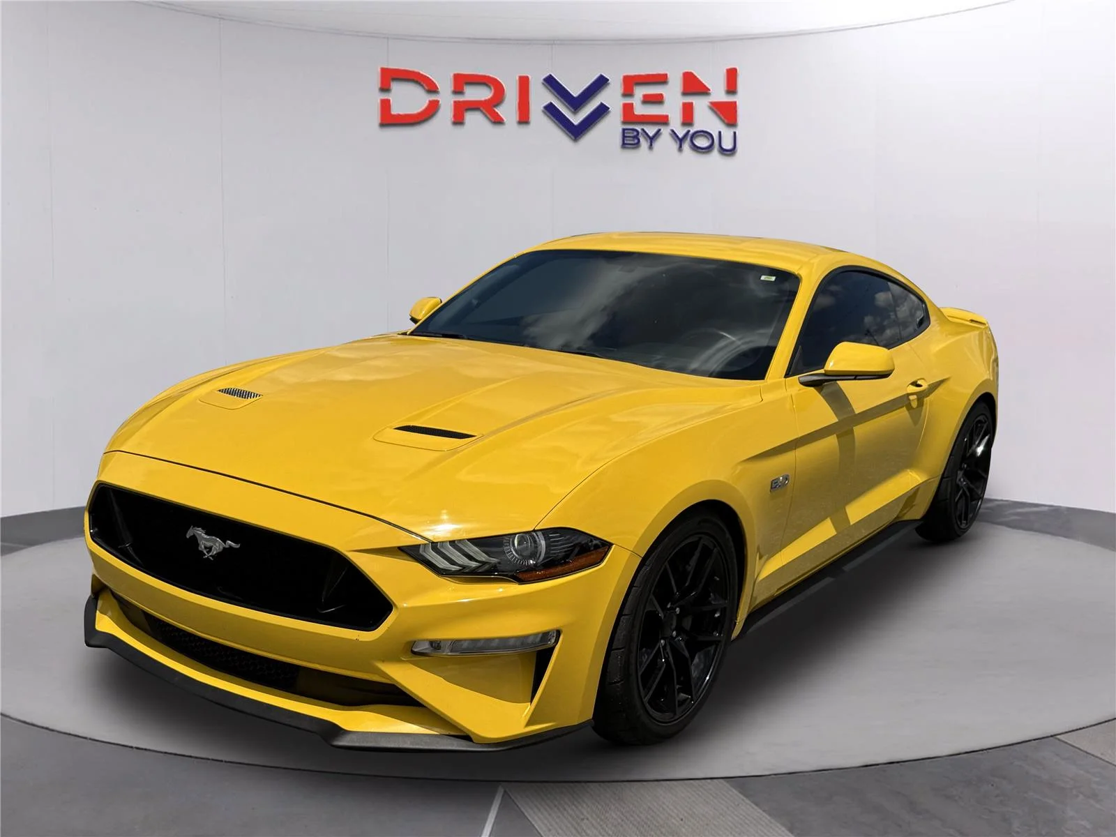 Used 2018 Triple Yellow Tri-Coat Ford GT image 8