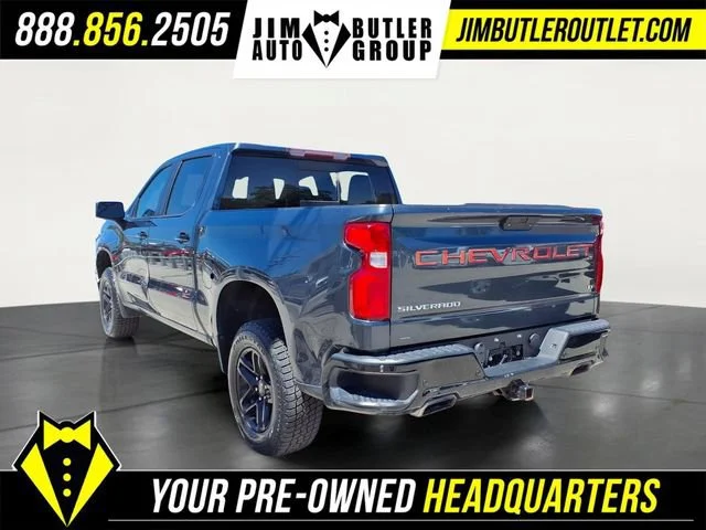 Used 2020 SHADOW GRAY METALLIC Chevrolet LT Trail Boss image 2
