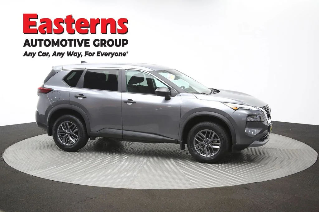 Used 2023 Gray Nissan S image 46